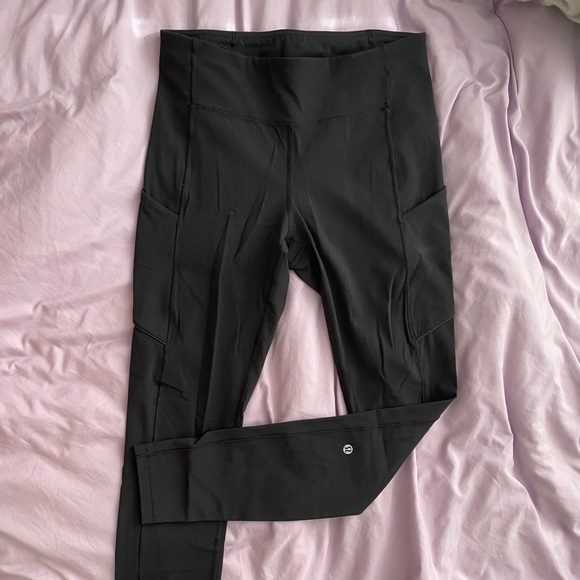 Lululemon Speed Up Tight 28" - Picture 2 of 7
